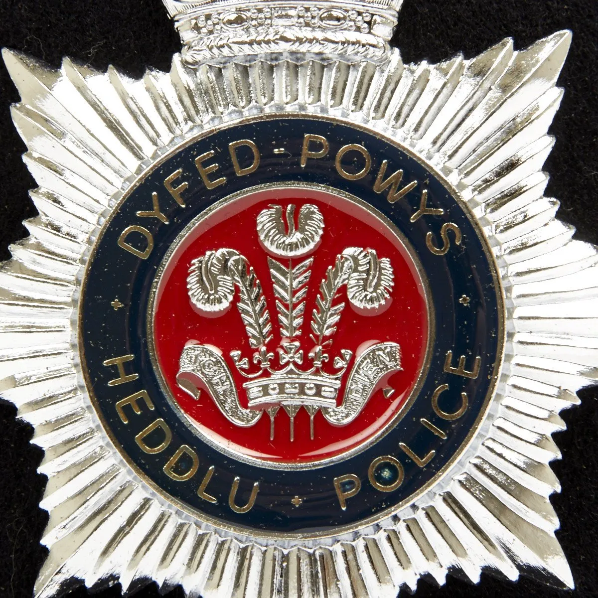 Original British Police Bobby Comb Top Pattern Helmet of South Wales - Enamel Badge