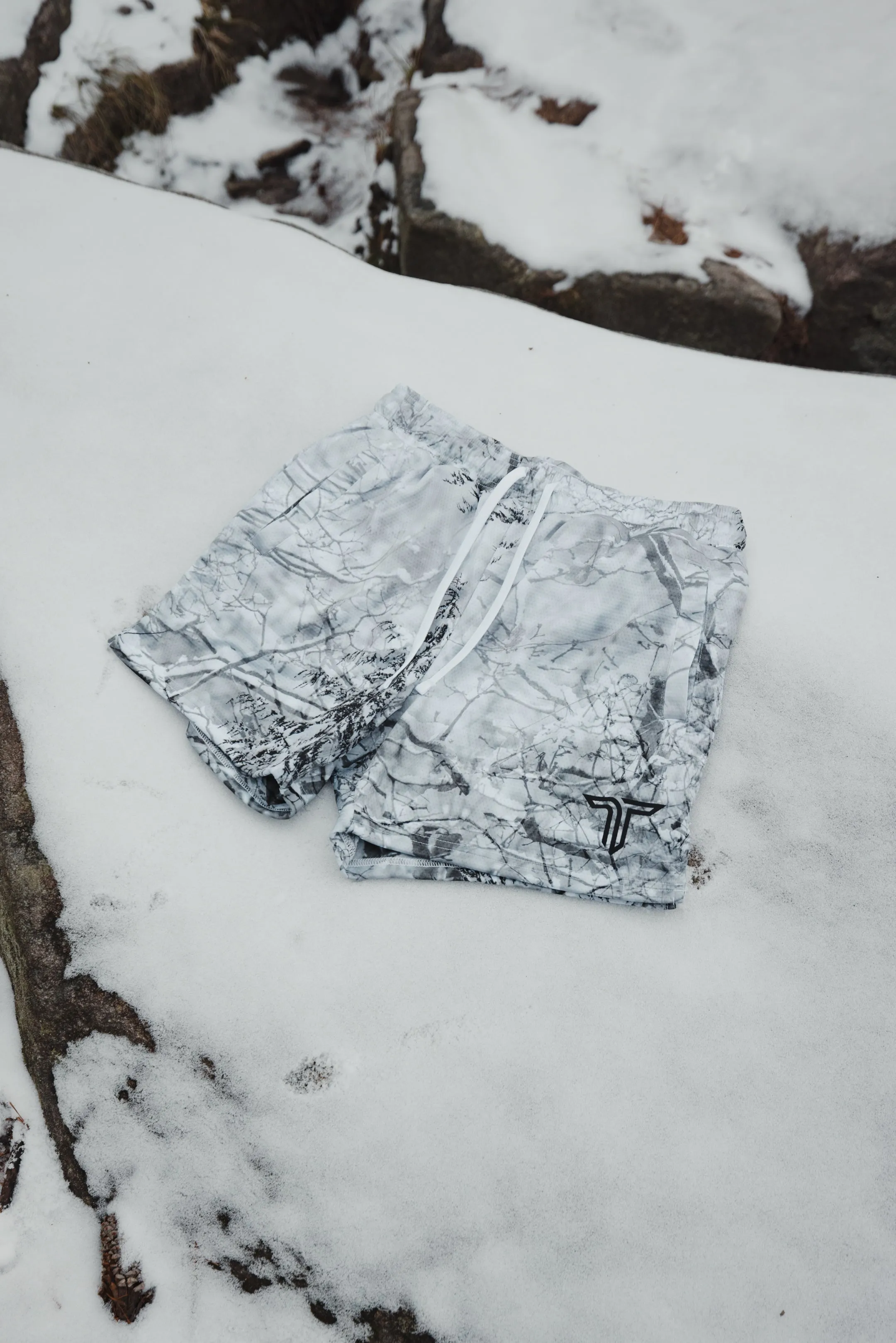 Snow Hunter Camo Mesh Training Short (5" Inseam)